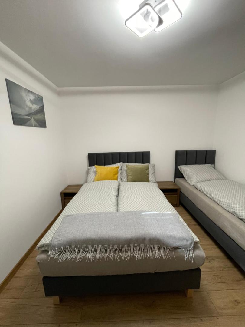 Route 7 Rooms, Myślenice, Poland